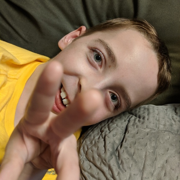 Meet your Posher, Rachelle - Picture 2 of 3